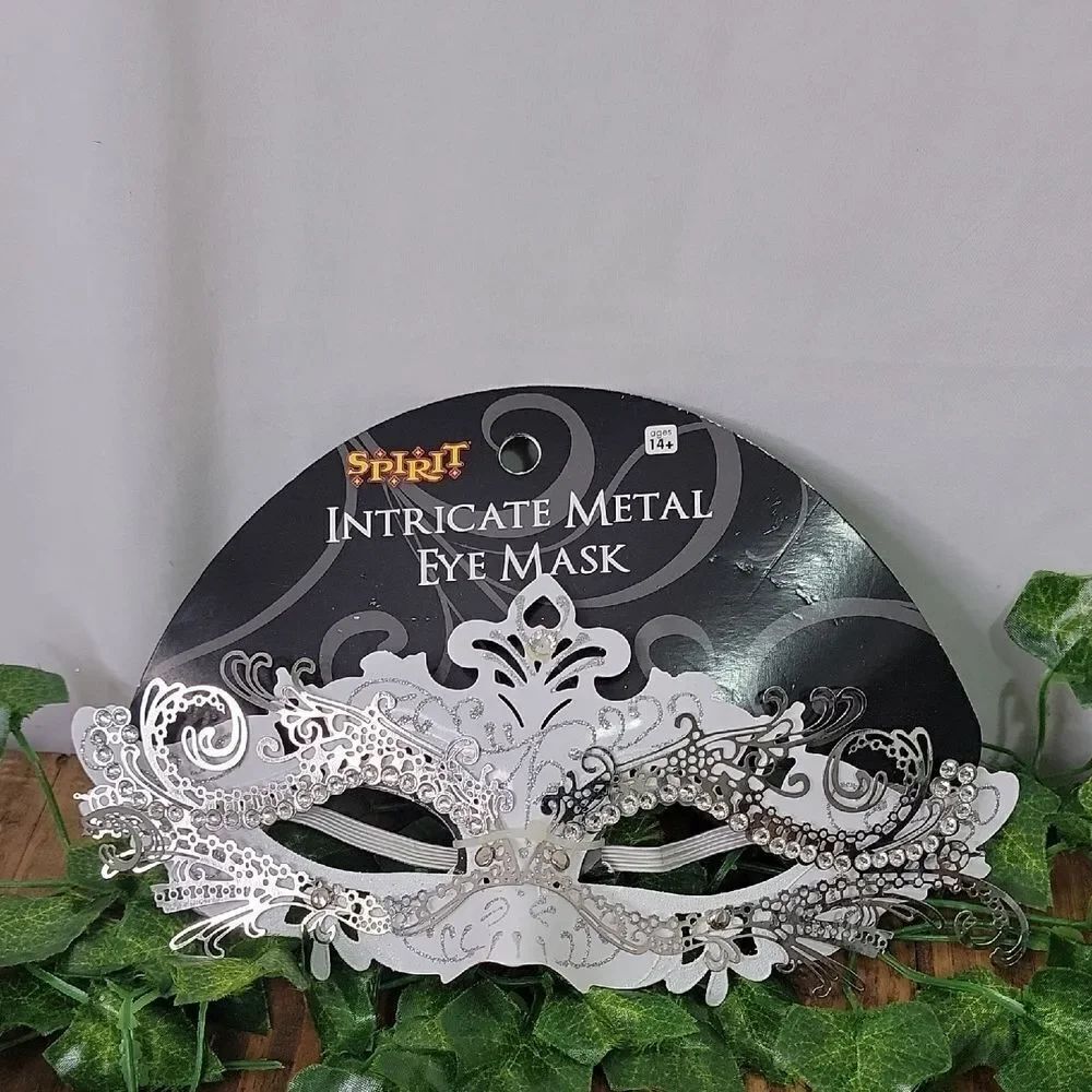 Spirit White Metal Eye Mask